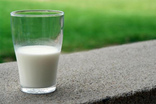 Calcium and Vitamin D: Important for Bone Health